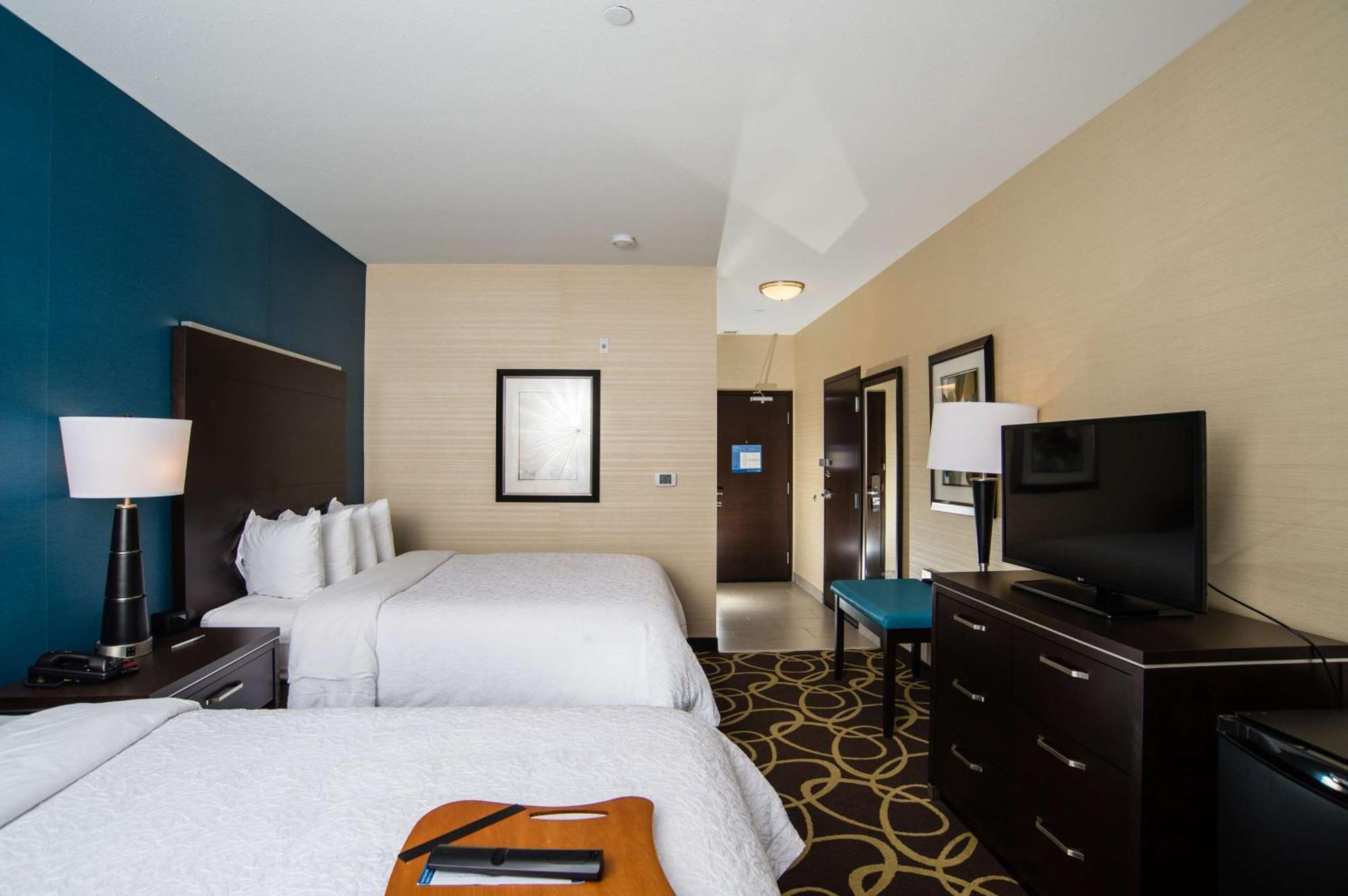 Hampton Inn & Suites East Gate Regina Esterno foto